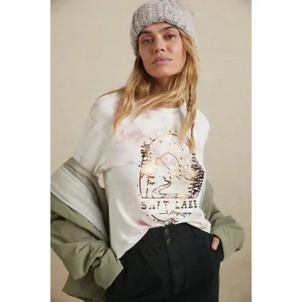 Anthropologie Brand Salt Lake City Graphic Tee Long Sleeve xs